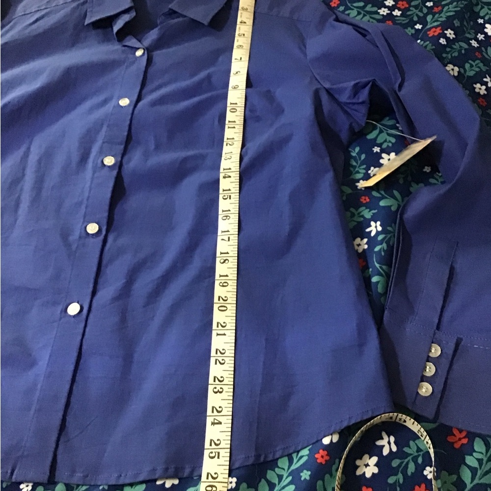 Women’s size large NWT long sleeve button down collared shirt /blouse - Picture 5 of 7